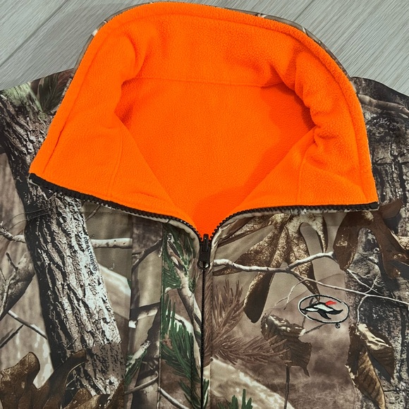Red Head Realtree Hunting Jacket - Picture 5 of 9
